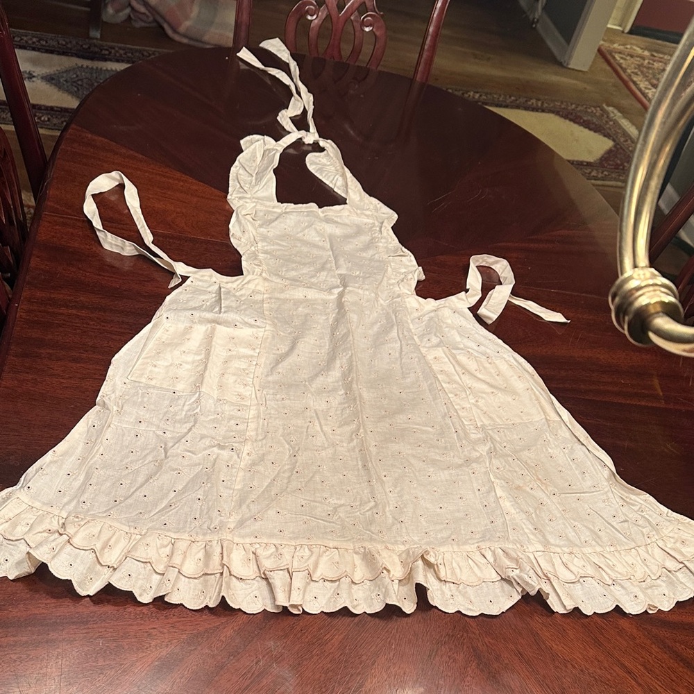 Vintage Cream Eyelet Ruffle Halter Apron